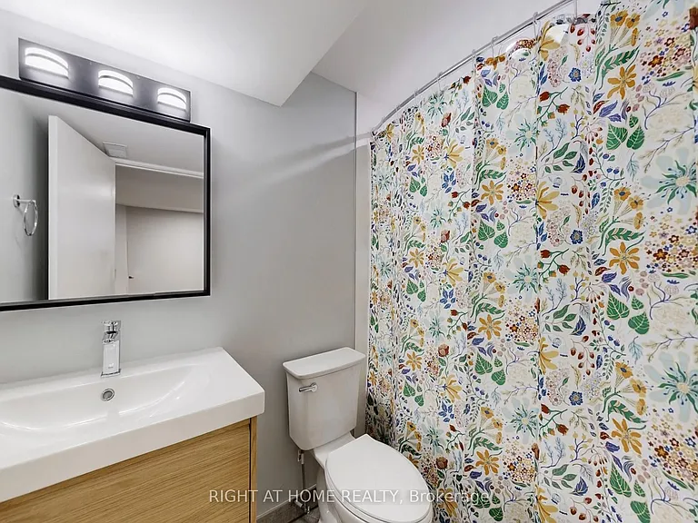 11 Hawker Ct #BASEMENT — Photo 15