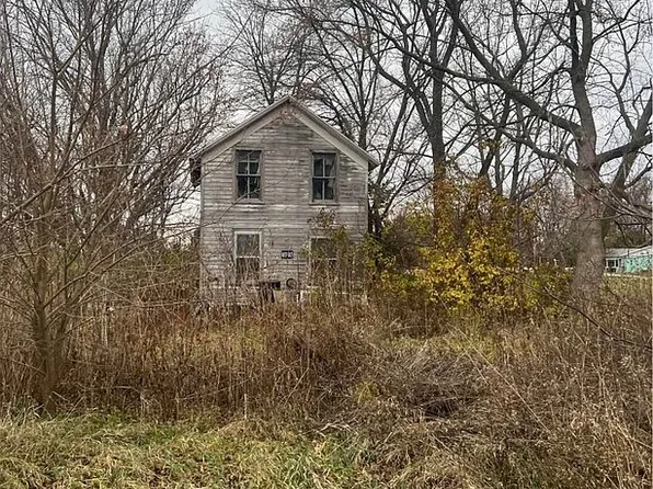 802 Central St, Woosung, IL 61091