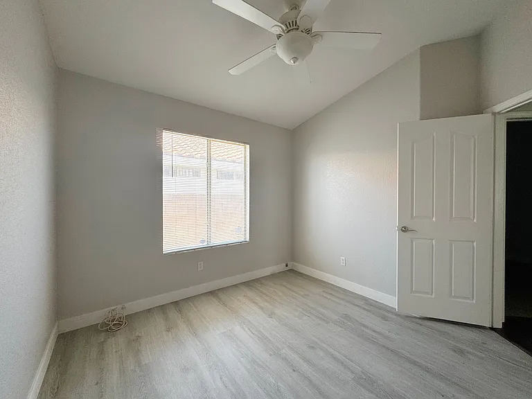 9358 W Snow Flower Ave — Photo 17