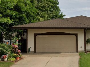 3323 Solaris Ln, La Crosse, WI 54601