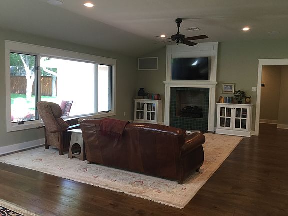 Custom fireplace/buil-ins