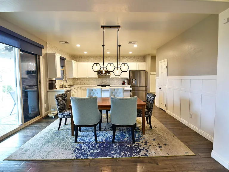 1120 Strada Cristallo — Photo 13