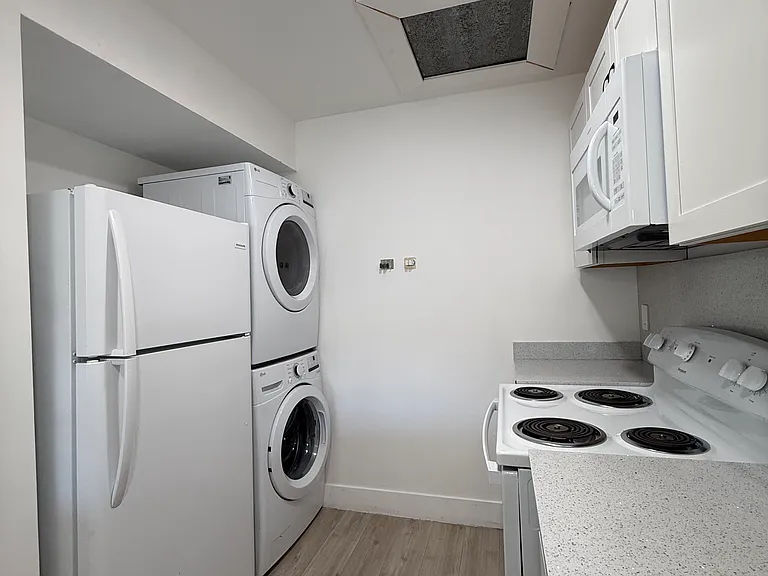 15330 SW 72nd St #24 — Photo 7