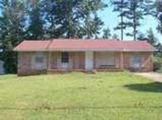 150 Kings Cir, Athens, GA 30606