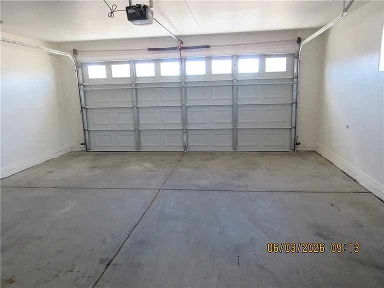 2807 Louise Ave — Photo 12
