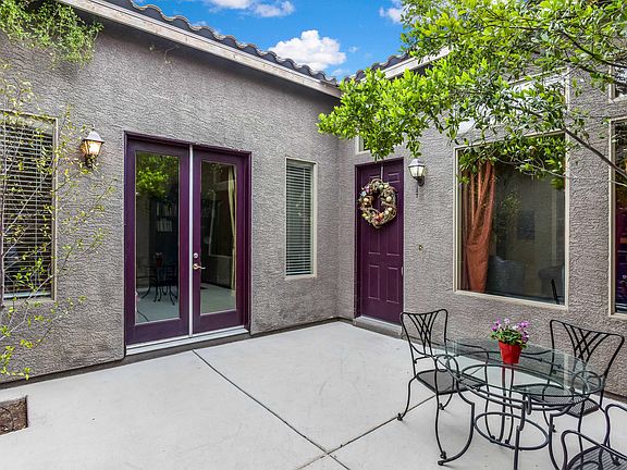 2nd image of 4595 Velvet Crest Ln