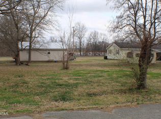 36 Hamil St, Gates, TN 38037