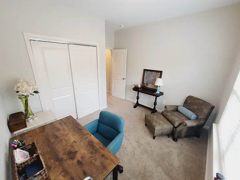101 Prairie View Ct — Photo 13
