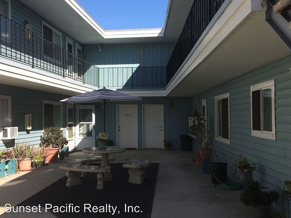 2nd image of 3612 Kemper Ct APT 2