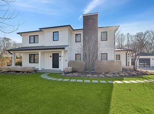 40 Edwards Ave, East Hampton, NY 11937