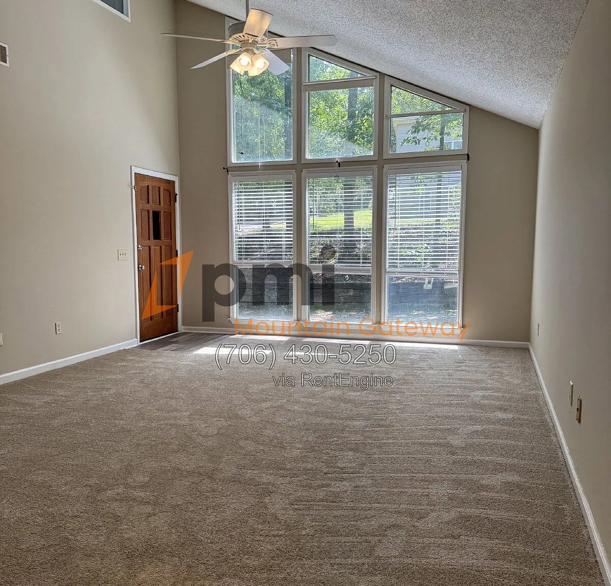 2 bed, 1.5 bath, 820 sqft, $1,200 — Photo 3