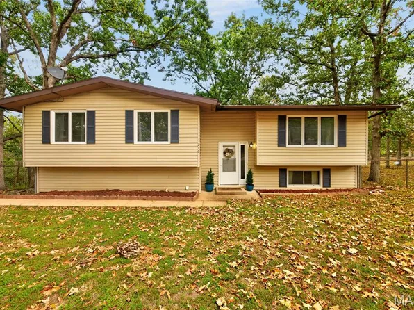 210 Westwind Dr, Waynesville, MO 65583
