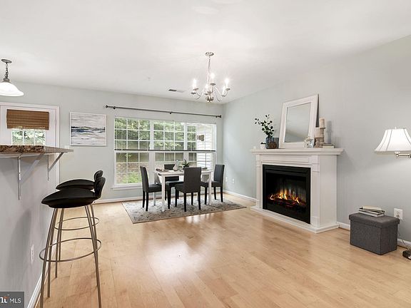 4th image of 2115 Hideaway Ct #46