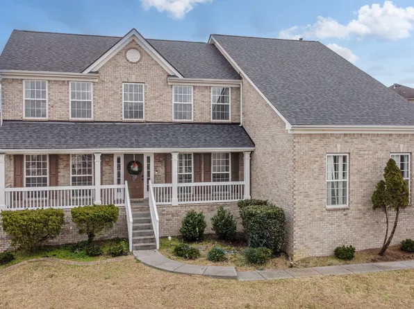 2100 Oaksprings Pl, Mount Juliet, TN 37122