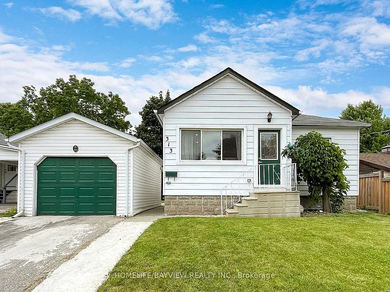 313 Andrew St — Photo 1