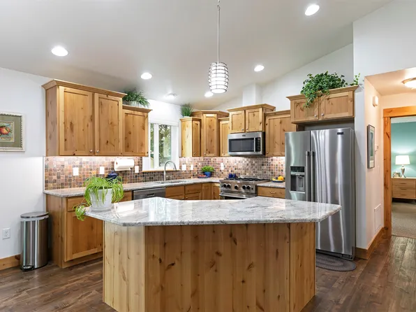 183 Carlton Dr, Florence, MT 59833
