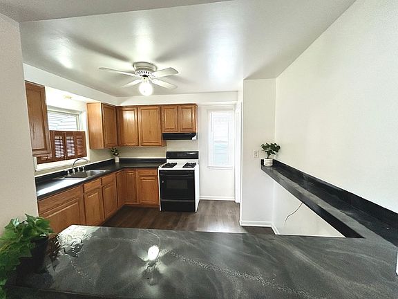 5th image of 25115 Lehner St