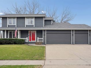 913 SE Peterson Dr, Ankeny, IA 50021