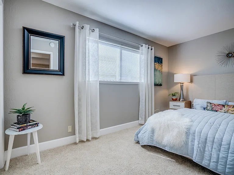 2093 Mount Diablo St — Photo 12