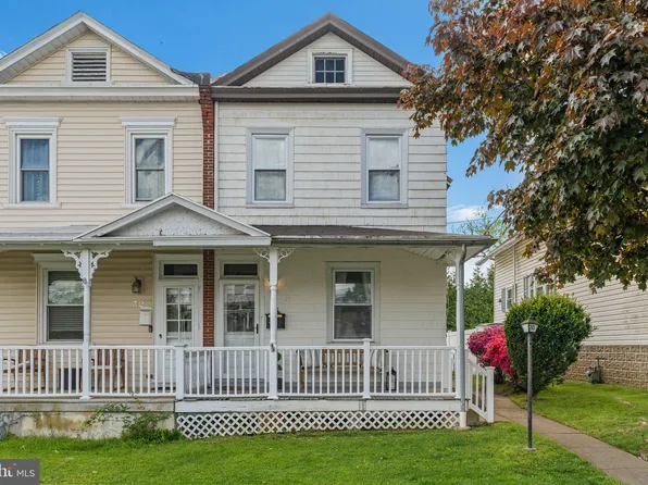 30 Elm Ave, Rockledge, PA 19046