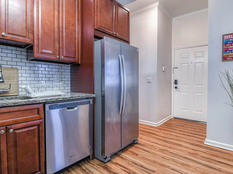 34 Gray St #1 — Photo 10