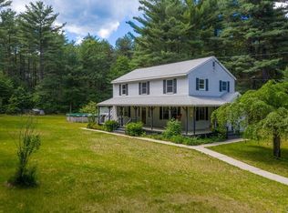 76 Line St, Southampton, MA 01073