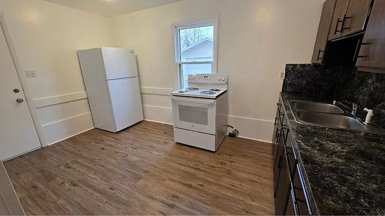 1 bed, $1,195 — Photo 2