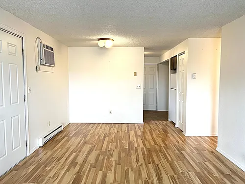 1212 S Kinney Way Photo 1