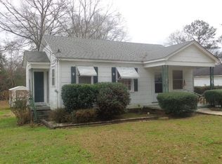 105 E Church St, Crystal Springs, MS 39059