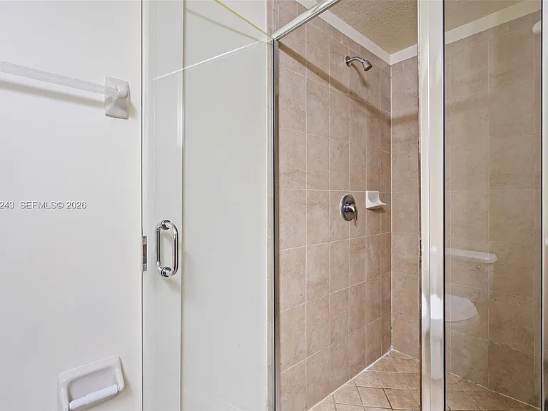 9243 SW 170th Ave — Photo 11