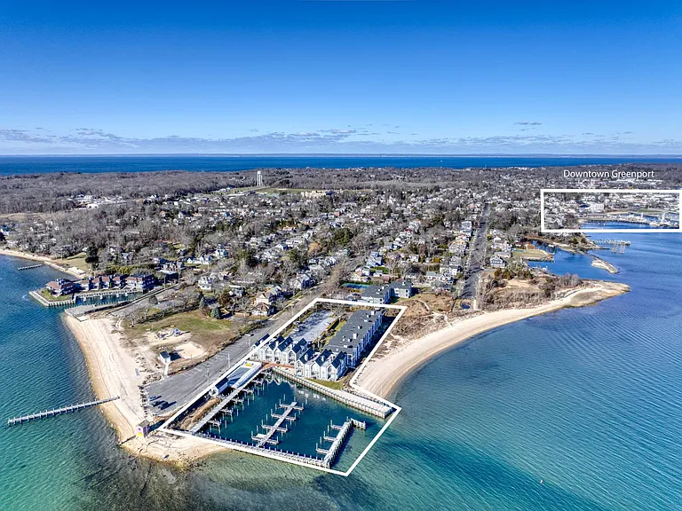 8 Oyster Point — Photo 4