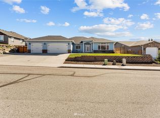 25 Makenna Ln, East Wenatchee, WA 98802