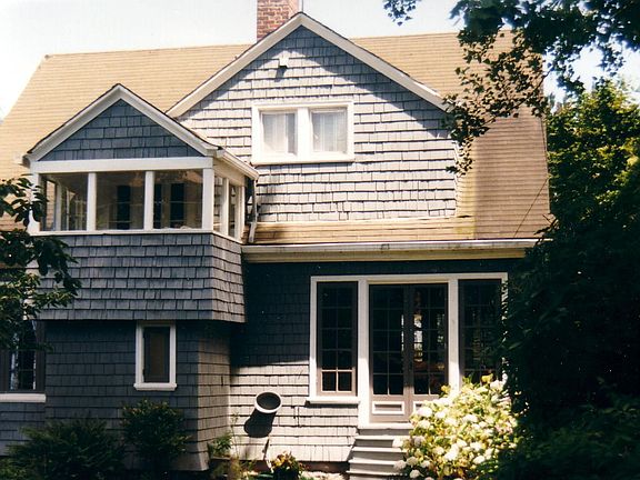 view from alley in back