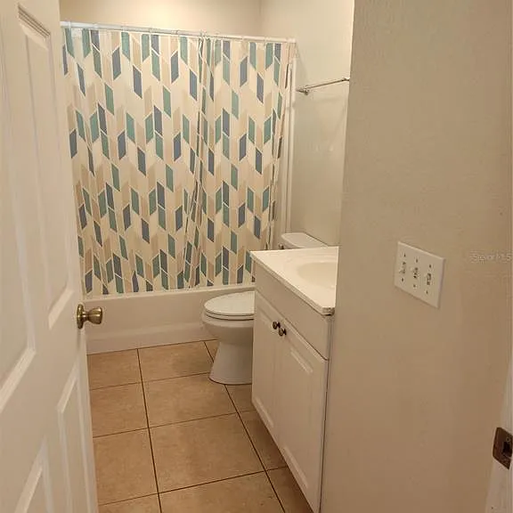 14165 SW 20th Pl — Photo 11