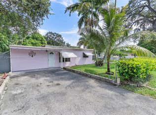 6313 Cleveland St, Hollywood, FL 33024