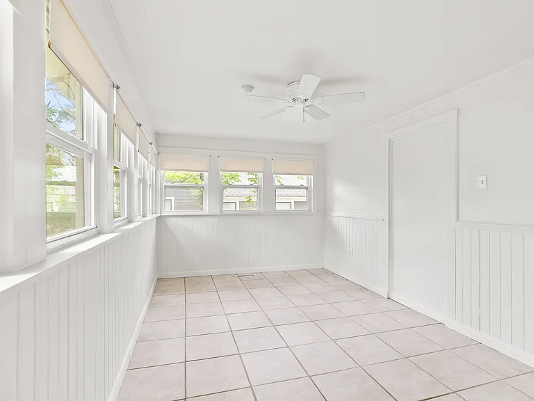 4905 Lee Ave — Photo 19