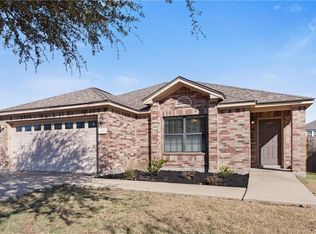 400 Greener Dr, Leander, TX 78641