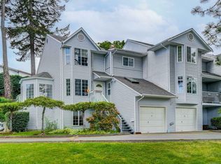 3993 Columbine Way #6, Saanich, BC V8Z6Z2