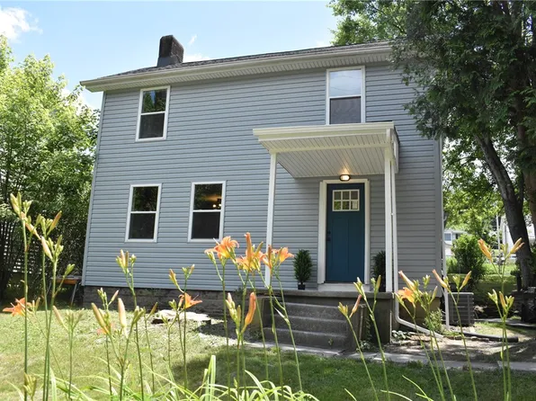 52 Penn Manor Rd, Manor, PA 15665