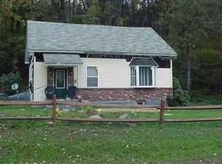 142 Dogtown Rd, Genesee, PA 16923