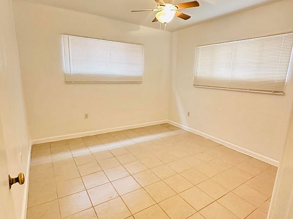 4th image of 1707 N Stanton St APT 2