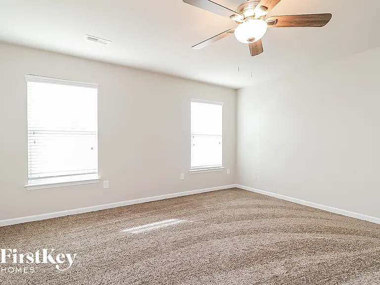 73 Mystery Hill Ct — Photo 9