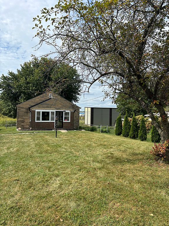12731 Southeastern Ave - Property Image