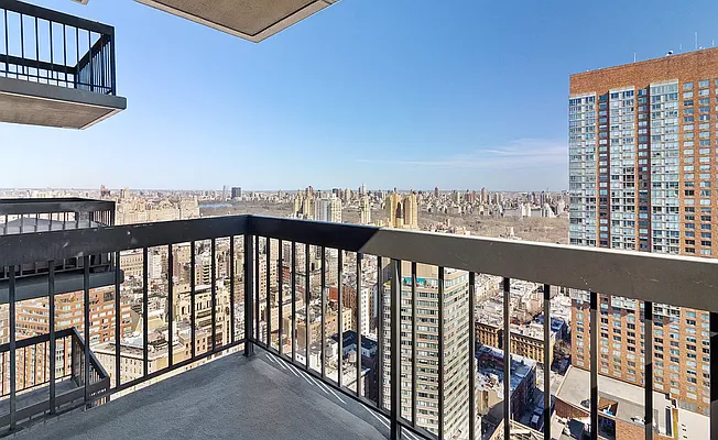 Rented by Mirador Real Estate | media 25