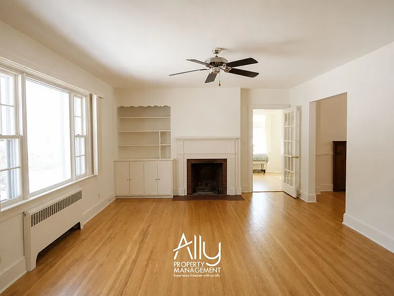 1605 Cambridge Cir — Photo 5