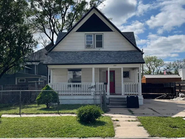 111 Allison St, Newton, KS 67114