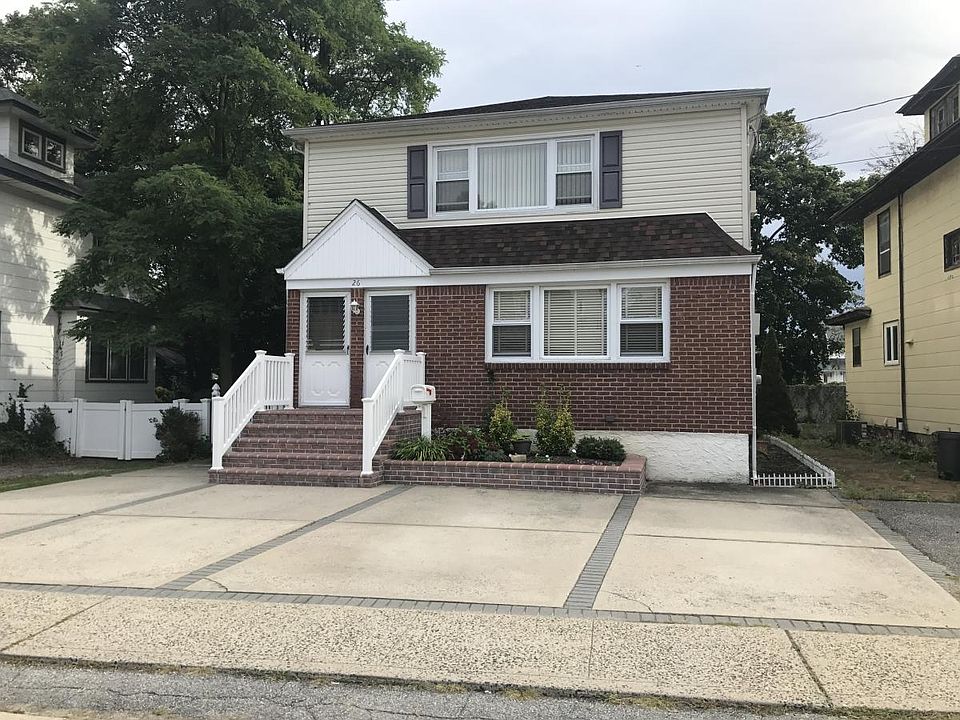 1st image of 26 Devine St #1FL