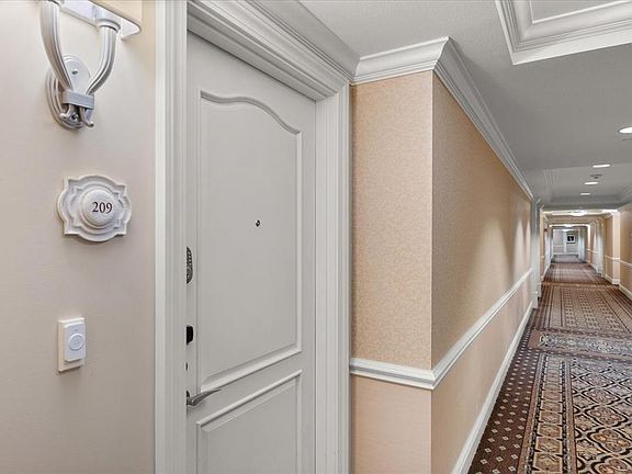 4th image of 7593 Gathering Dr APT 209