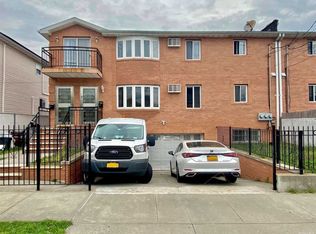 12613 11th Ave, College Point, NY 11356