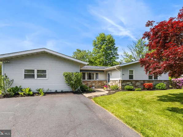 1630 Quarry Rd, Lansdale, PA 19446